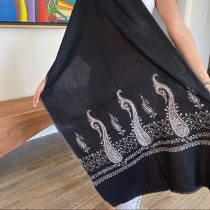 Beautifully hand woven scarf/wrap/stole